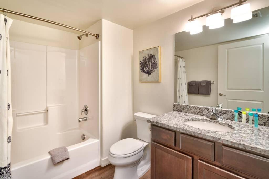 6H Spacious Redcliff Condo, Pool & Hot Tub Moab Dış mekan fotoğraf